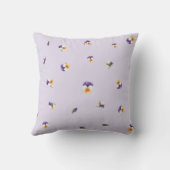 Misty Lavender White Purple Viola Floral Pattern クッション (裏面)