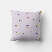 Misty Lavender White Purple Viola Floral Pattern クッション (正面)
