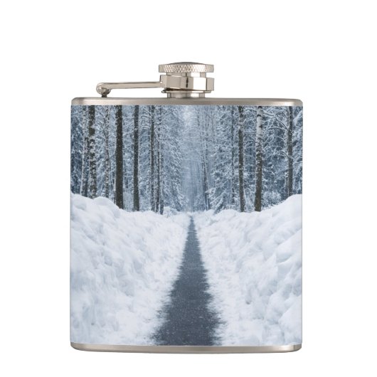Misty Winter Forest Path Winter Landscape フラスク (正面)