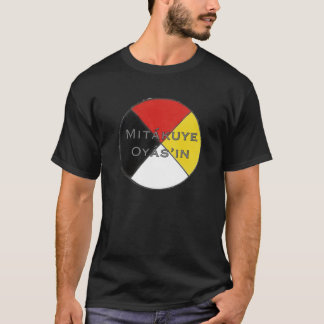 Mitakuye Oyasinの男性暗い色Lakota Tシャツ