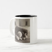 Mitt.tifのMES01BWD1球 ツートーンマグカップ (正面左)