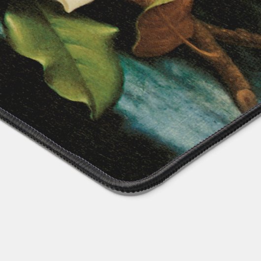 MJ Headeによる青いベルベットの布の上の巨大なマグノリアス デスクマット (コーナー)