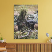 MK-19手榴弾ランチャーを持つ兵士 キャンバスプリント (インサイチュ (リビング))