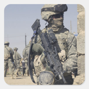 MK-48で武装した兵士 スクエアシール