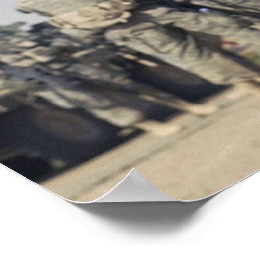 MK-48で武装した兵士 ポスター (角)