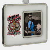 MMAの地面およびポンド シルバープレートフレームオーナメント (右)