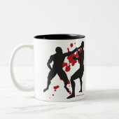 MMAの顔の穿孔器 ツートーンマグカップ (左)