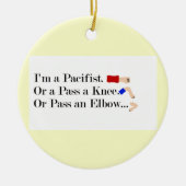 Mma平和主義ユーモアデザイン セラミックオーナメント (正面)