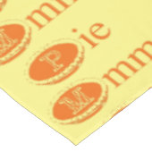 Mmmmパイ（感謝祭） テーブルクロス (アングル)