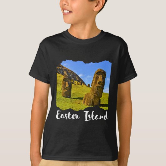 Moai Statue Easter Island  Tシャツ (正面)