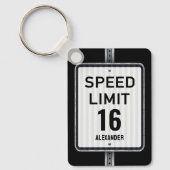 Modern 16th Birthday Speed Limit Sign キーホルダー (正面)