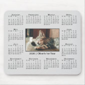 Modern 2026 Calendar Your Photo Name on Grey マウスパッド (正面)