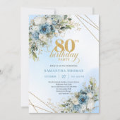 Modern 80th Birthday Invite Boho Dusty Blue Floral 招待状 (正面)