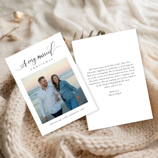 Modern A Very Married Christmas Script Beach Photo シーズンカード