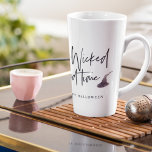 Modern A Wicked Good Time Quote | Happy Halloween カフェラテマグ<br><div class="desc">Modern A Wicked Good Time Quote | Happy Halloween</div>