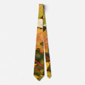 Modern and Elegant Autumn Leaves Tie ネクタイ (正面)