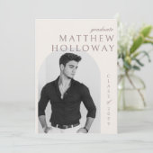 Modern Arch Beige Graduation Announcement 招待状 (スタンド正面)