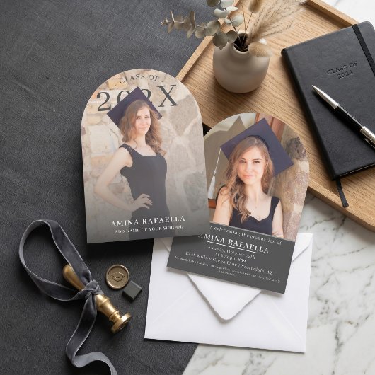 Modern Arch Photo Minimalist Graduation | PhotoPop 招待状