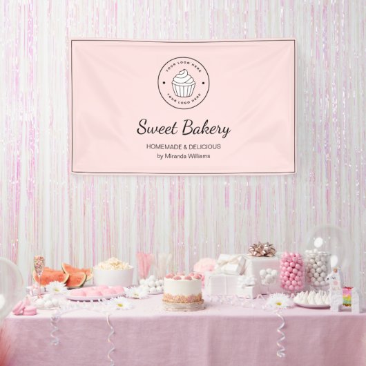 Modern Bakery Custom Logo Pink 横断幕 (パーティー)