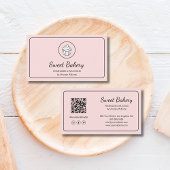 Modern Bakery Logo QR Code Pink 名刺
