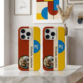 Modern Bauhaus Geometric Custom Photo & Monogram iPhone 15 Proケース