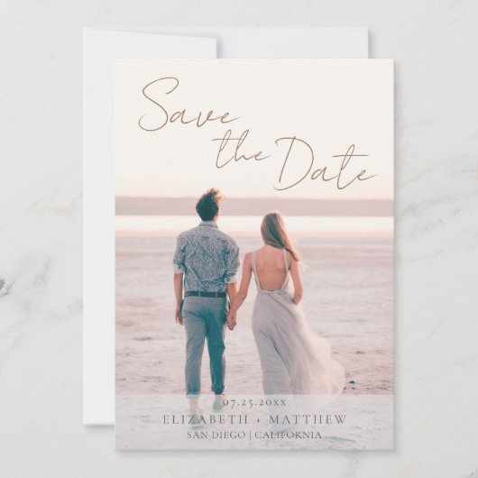 Modern Beach Wedding Save the Date 招待状 (正面)