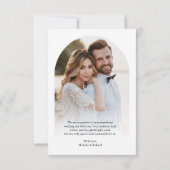 Modern Black and White Arch Photo Collage Wedding サンキューカード (裏面)