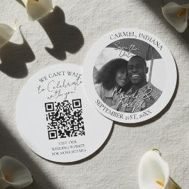 Modern Black and White Circle Photo Save the Date セーブザデート