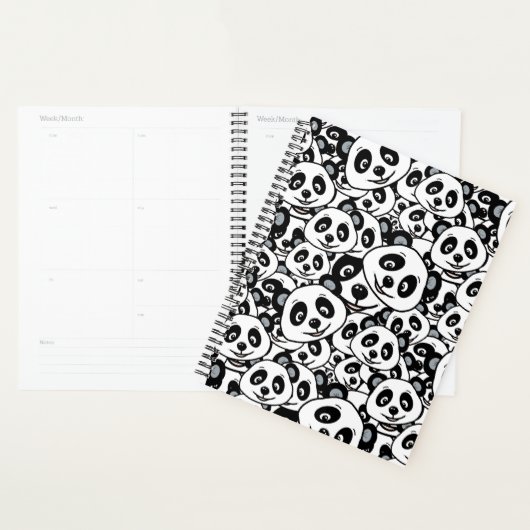 Modern Black and White Cute Panda Bear Pattern プランナー手帳 (ディスプレー)