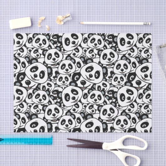 Modern Black and White Cute Panda Bear Pattern 薄葉紙 (クラフト)