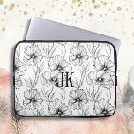 Modern Black and White Floral Monogrammed ラップトップスリーブ<br><div class="desc">Black and white large flowers elegant seamless pattern monogrammed tablet case.</div>