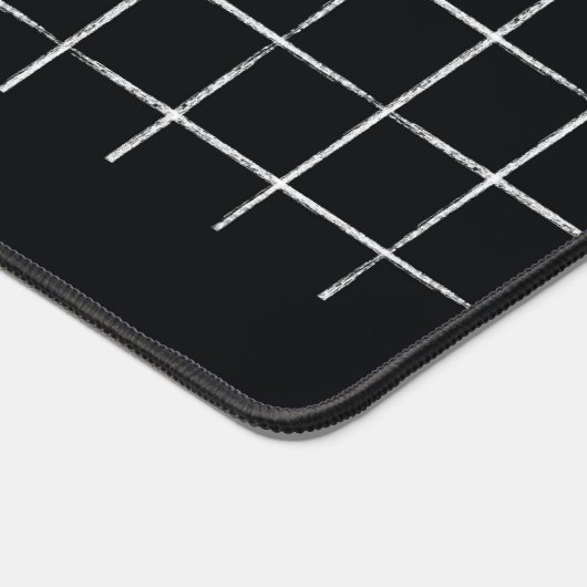 Modern Black And White Grid Office Business Name デスクマット (コーナー)