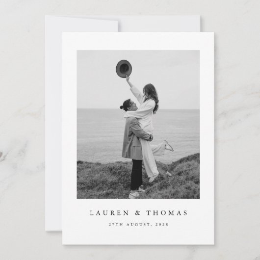 Modern Black and White Instant Photo Frame Wedding 招待状 (正面)