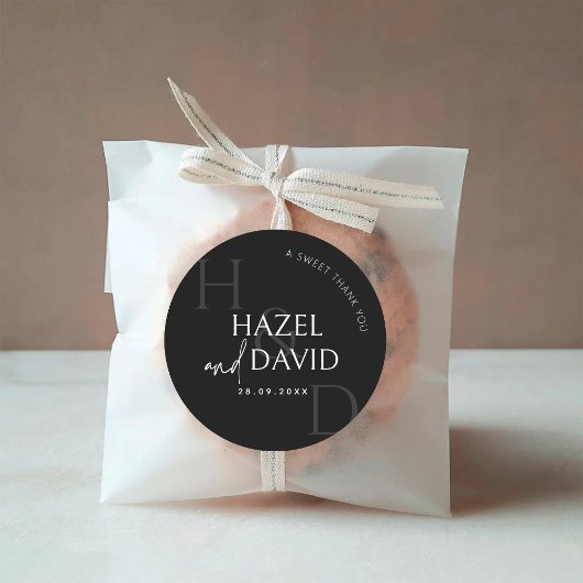 Modern Black and White Monogram Minimalist Wedding ラウンドシール