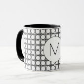 Modern Black and White Rattan Pattern Monogram マグカップ (正面左)