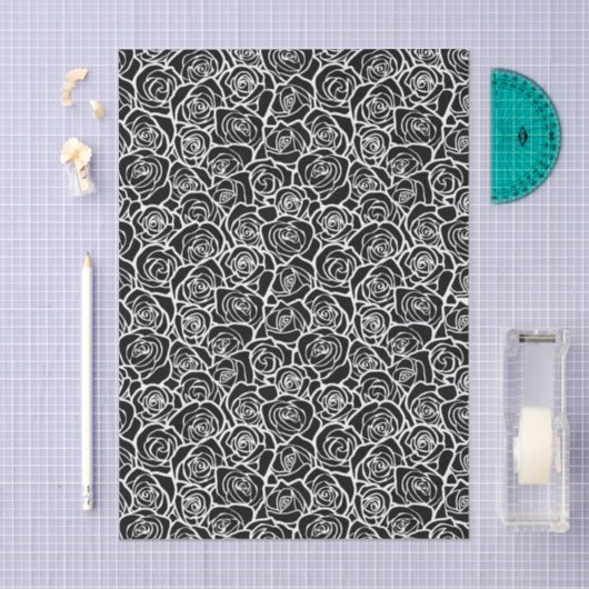 Modern Black and White Roses Chic Floral Pattern  薄葉紙 (クラフト)