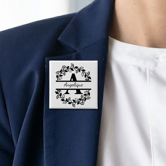 Modern Black Floral Wreath Split Monogram "A" 缶バッジ