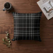 Modern Black & Gray Plaid クッション