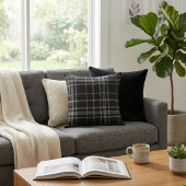 Modern Black & Gray Plaid クッション