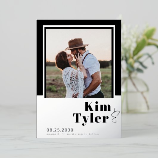 Modern black silver photo wedding save the date  箔招待状 (立ち正面)