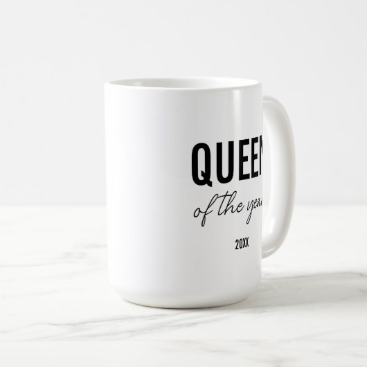 Modern Black Typography Simple Personalized Queen コーヒーマグカップ (正面右)