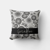 Modern black white geometric starburst Name  クッション (正面)