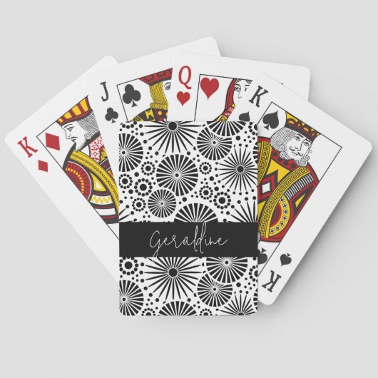 Modern black white geometric starburst Name  トランプ (裏面)