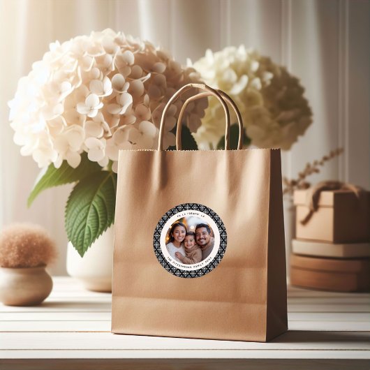 Modern Black & White Photo Christmas ラウンドシール