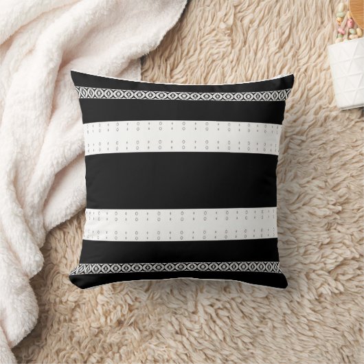 Modern Black & White Striped Decorative  クッション (ブランケット)