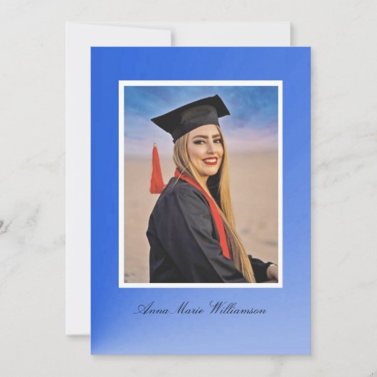 Modern Blue Gradient Graduation Announcement 招待状 (正面)
