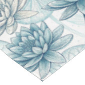Modern Blue Water Lilies Monet Style テーブルクロス (アングル)