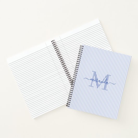 Modern Blue & White Stripes Monogram Name ノートブック (内部)