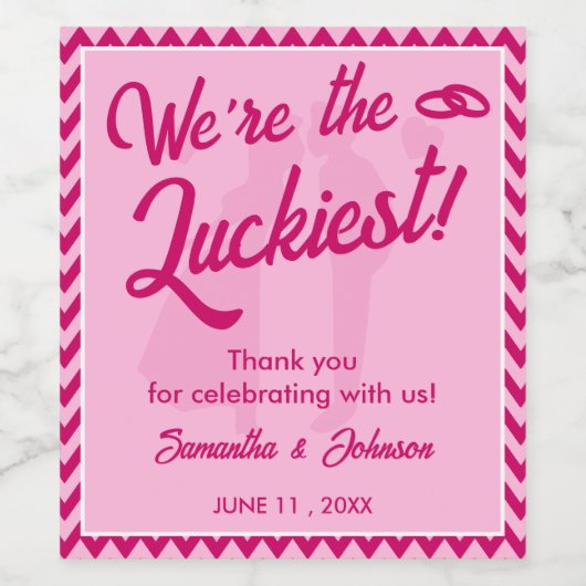 Modern Blush Pink Chevron Stripe Wedding ワインラベル (シングルラベル)