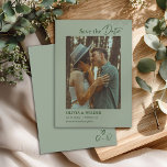 Modern Boho Sage Green Wedding セーブザデート<br><div class="desc">Announce your big day with this boho wedding save the date in soft sage green,  featuring a modern layout,  minimalist typography,  and elegant script. Designed to highlight your engagement photo,  this simple yet romantic card blends rustic charm with timeless bohemian style.</div>